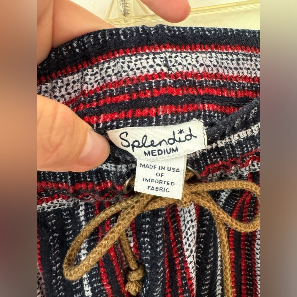 Splendid Drawstring Shorts Size M - Picture 7 of 9
